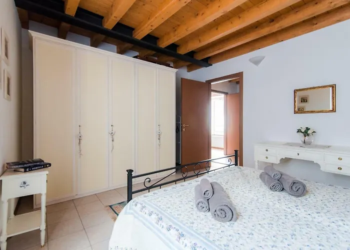 Ca Mia - The House Of Travelers 아파트 *