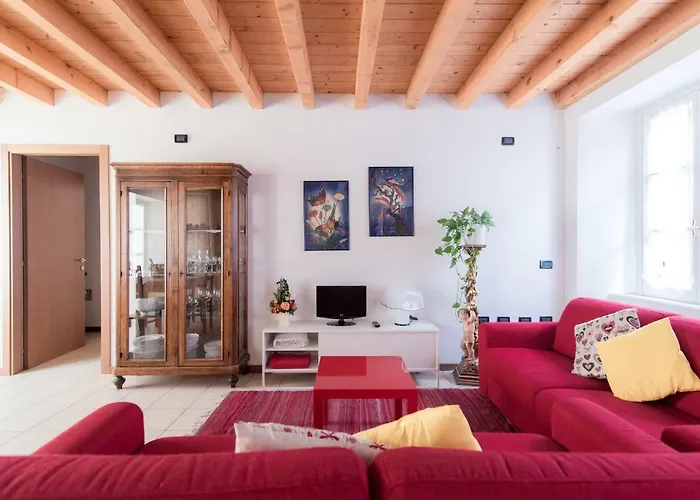 Ca Mia - The House Of Travelers 코모