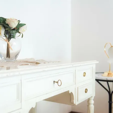 Ca Mia - The House Of Travelers דירה