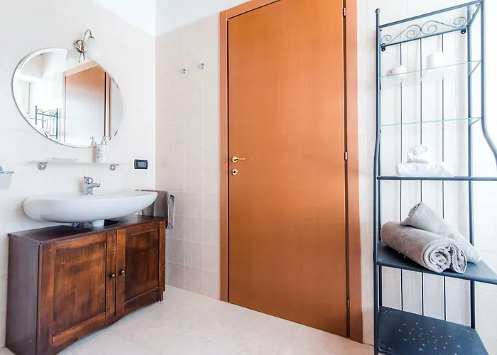 Ca Mia - The House Of Travelers